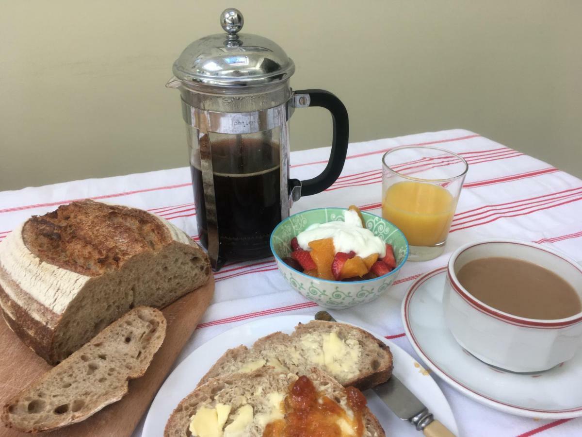 Bed and Breakfast Old Station Gardens, Sw London Teddington Exteriér fotografie